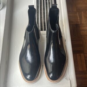 Cougar Black and Brown Chelsea Boots with Elastic Panels and Thick Sole